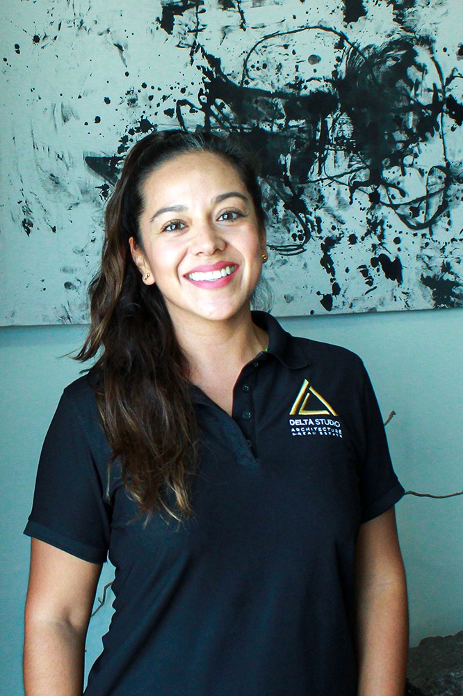 KARLA CERVANTES- DIRECTORA DE CONSTRUCCIÓN